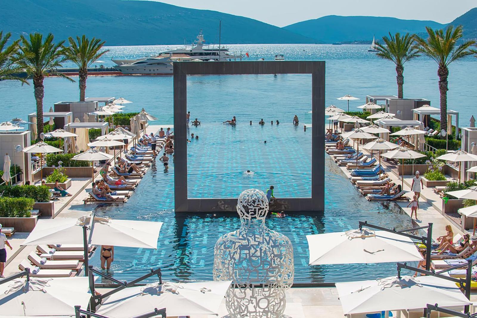 Fides Stylish Apartments Tivat With Pool Exteriér fotografie